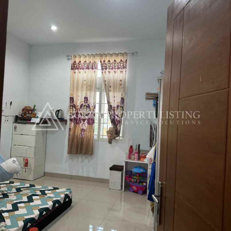 dijual rumah jalan besar deli tua