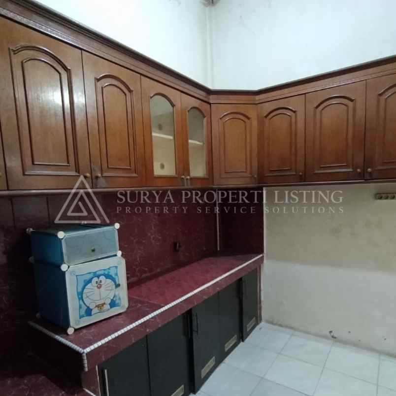 dijual rumah jalan brigjen katamso