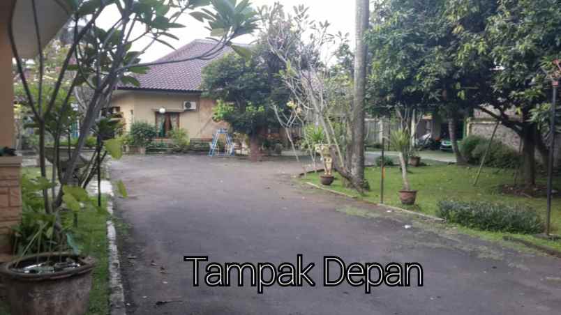 dijual rumah jalan cempaka cibubur