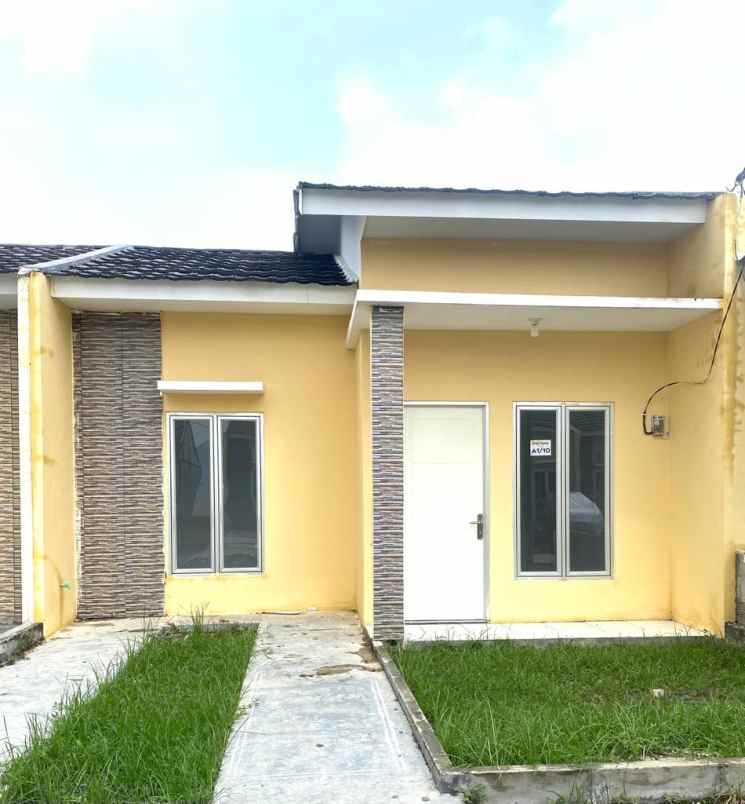 dijual rumah jalan desa kayu agung