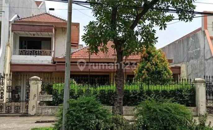 dijual rumah jalan jemur andayani