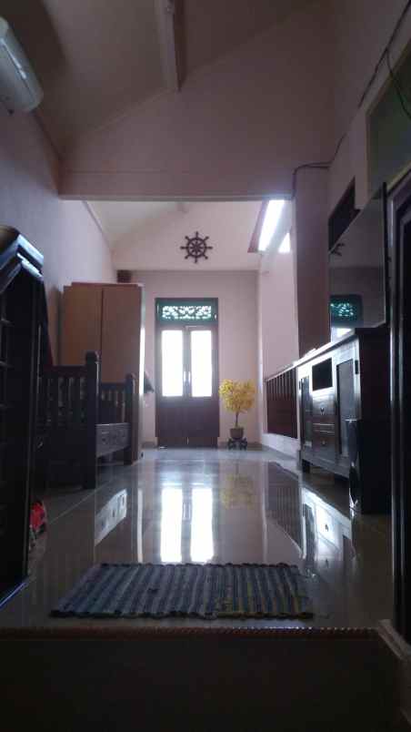 dijual rumah jalan kramat