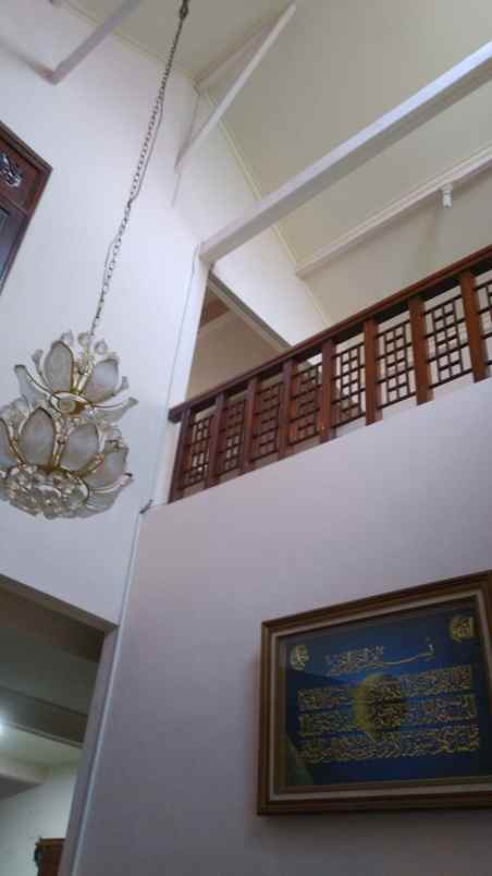 dijual rumah jalan kramat