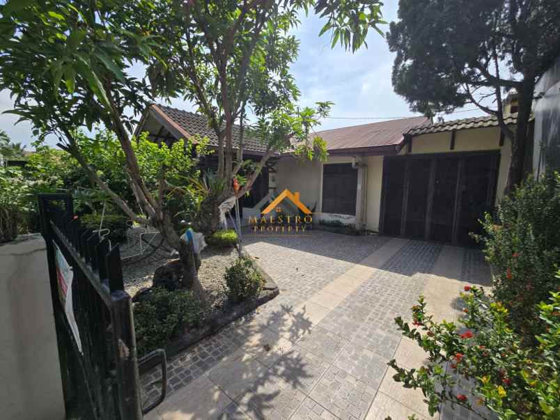 dijual rumah jalan pembangunan 3