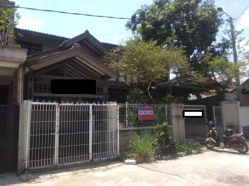 dijual rumah jalan pesantren