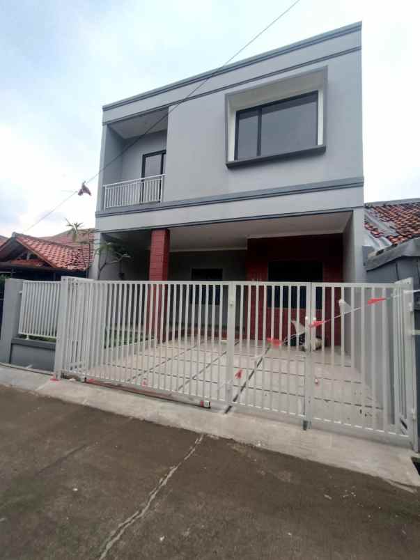 dijual rumah jalan raya ciputat pondok cabe
