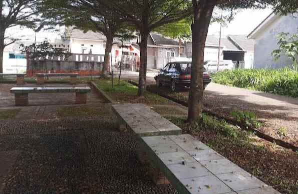 dijual rumah jampang parung bogor