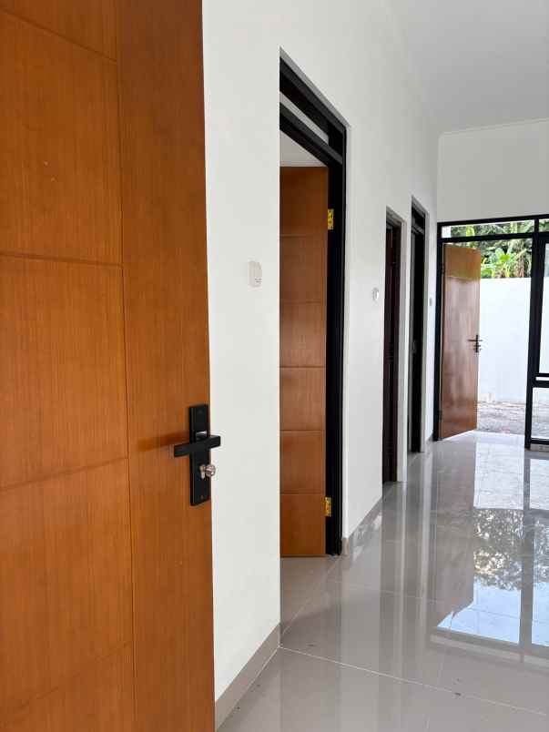 dijual rumah jatihandp