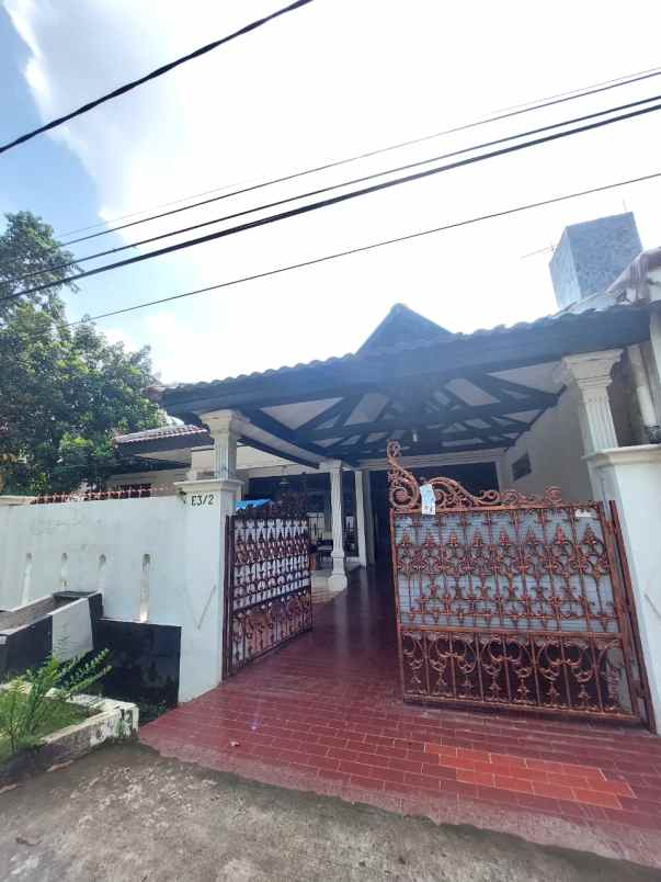 dijual rumah jatimakmur