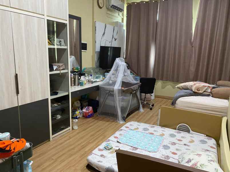 dijual rumah jelambar grogol petamburan