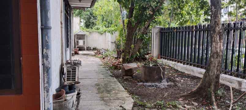 dijual rumah jemursari