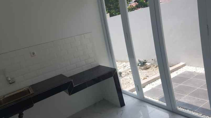 dijual rumah jl alternatif tol jorr