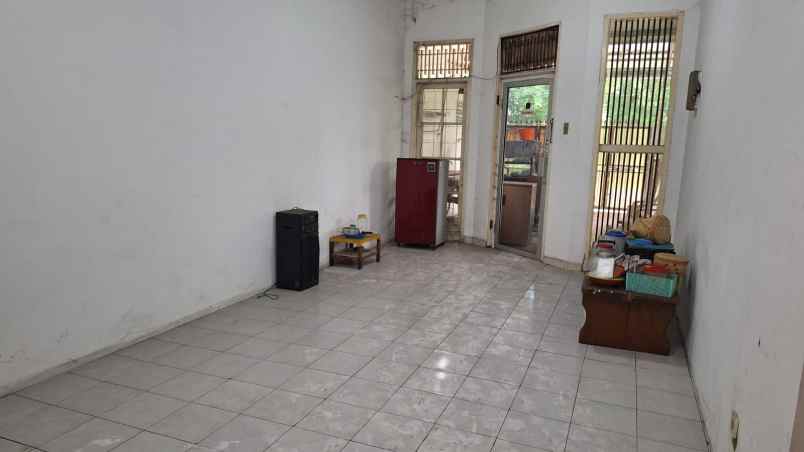 dijual rumah jl bandung