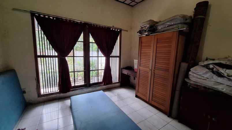 dijual rumah jl bandung