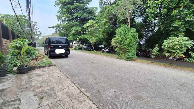 dijual rumah jl bandung