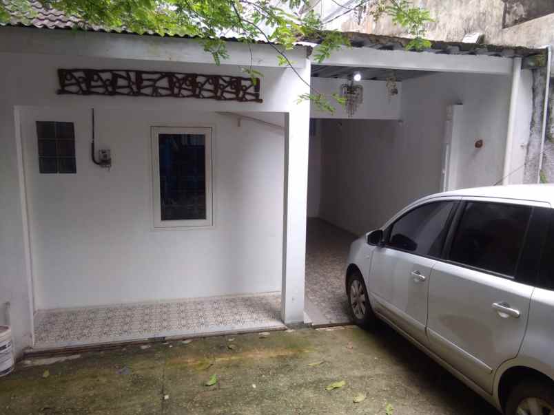 dijual rumah jl bangka vi kel pela kec