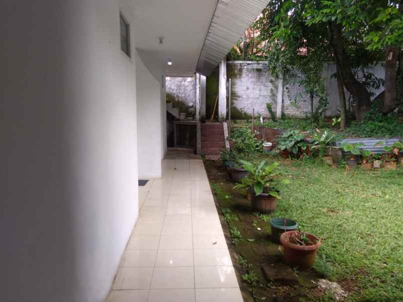 dijual rumah jl bangka vi kel pela kec