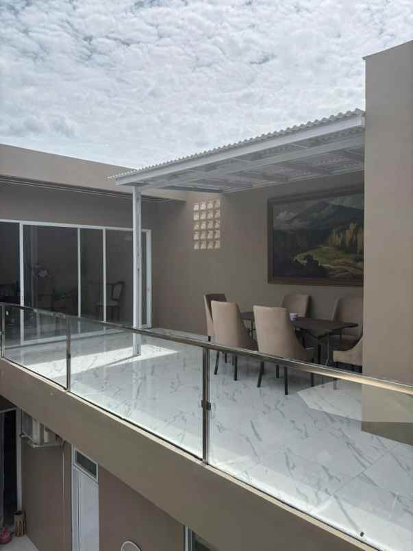 dijual rumah jl cibubur transyogi