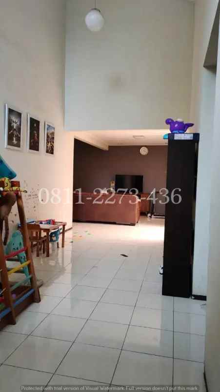 dijual rumah jl cidamar