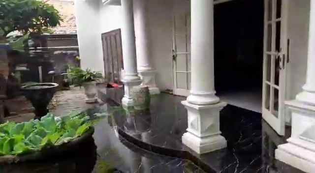 dijual rumah jl inpres raya jakarta timur