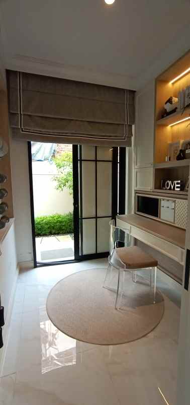 dijual rumah jl juru mudi tangerang