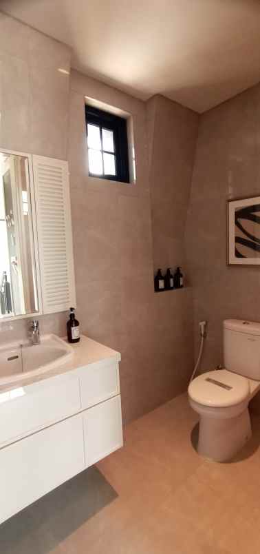 dijual rumah jl juru mudi tangerang