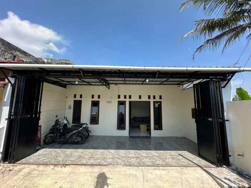 dijual rumah jl kaliurang km 7
