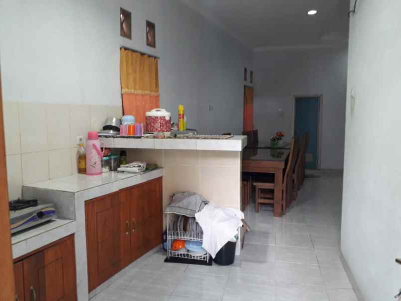 dijual rumah jl karakal jambu luwuk kec