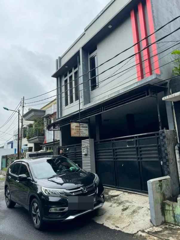 dijual rumah jl komplek perumahan kav