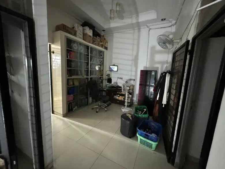 dijual rumah jl komplek perumahan kav