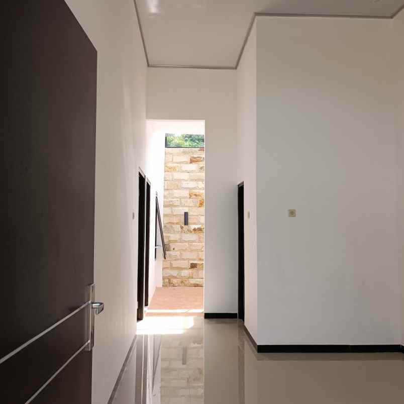 dijual rumah jl mangunkarso no 48 toyoresmi