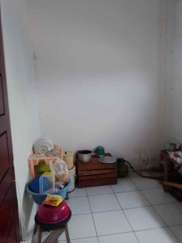 dijual rumah jl melati