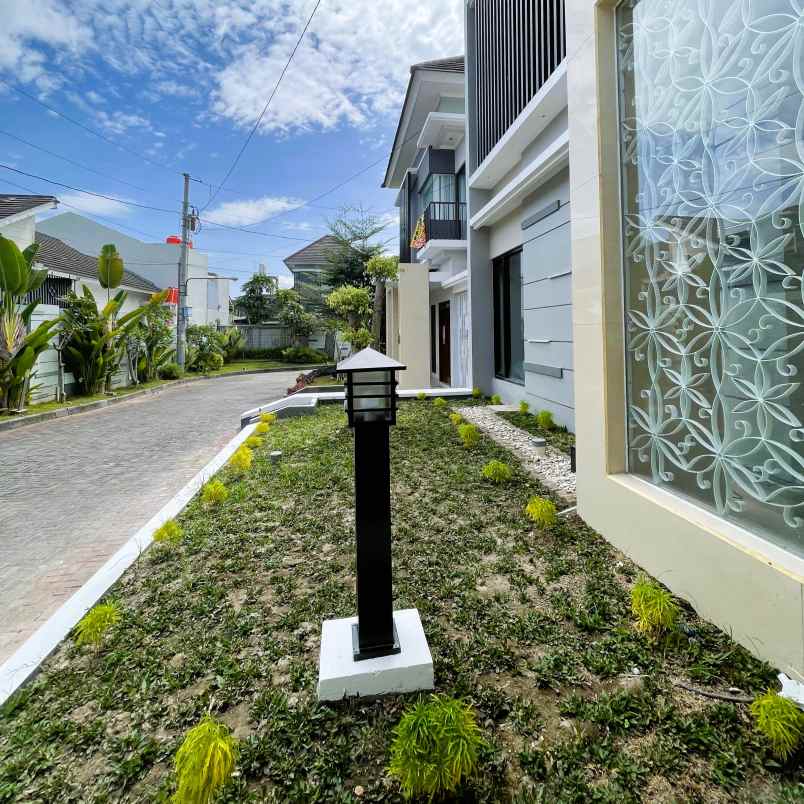 dijual rumah jl palagan tentara pelajar