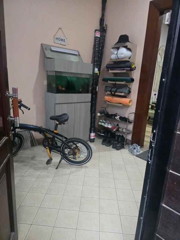 dijual rumah jl pancoran timur i