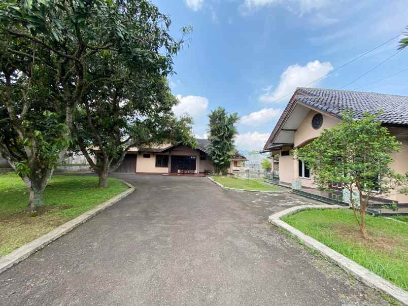 dijual rumah jl pelabuhan ii kel