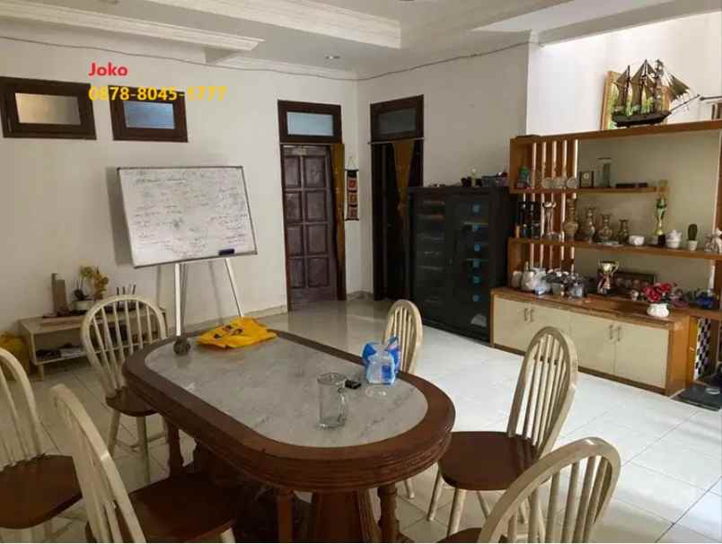 dijual rumah jl pemuda