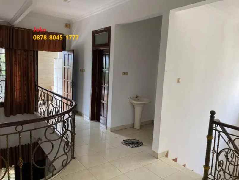 dijual rumah jl pemuda