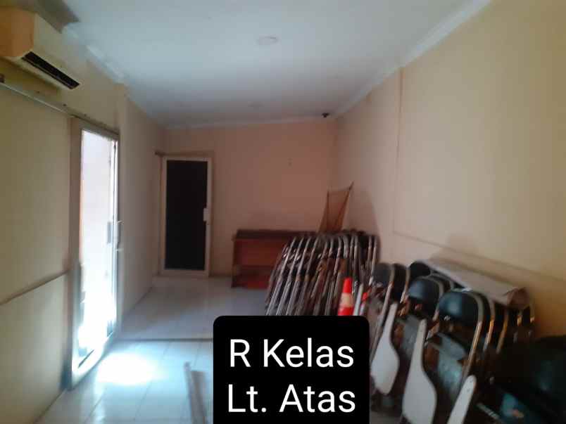 dijual rumah jl perumnas klender duren