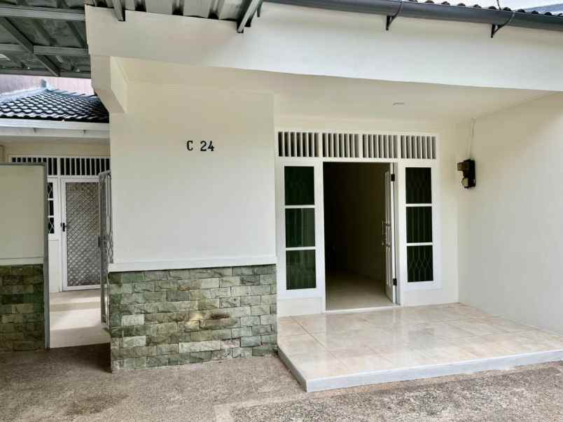 dijual rumah jl pesanggrahan permai 5