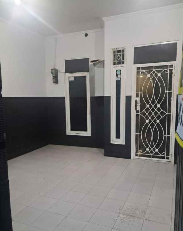 dijual rumah jl pondok kelapa duren