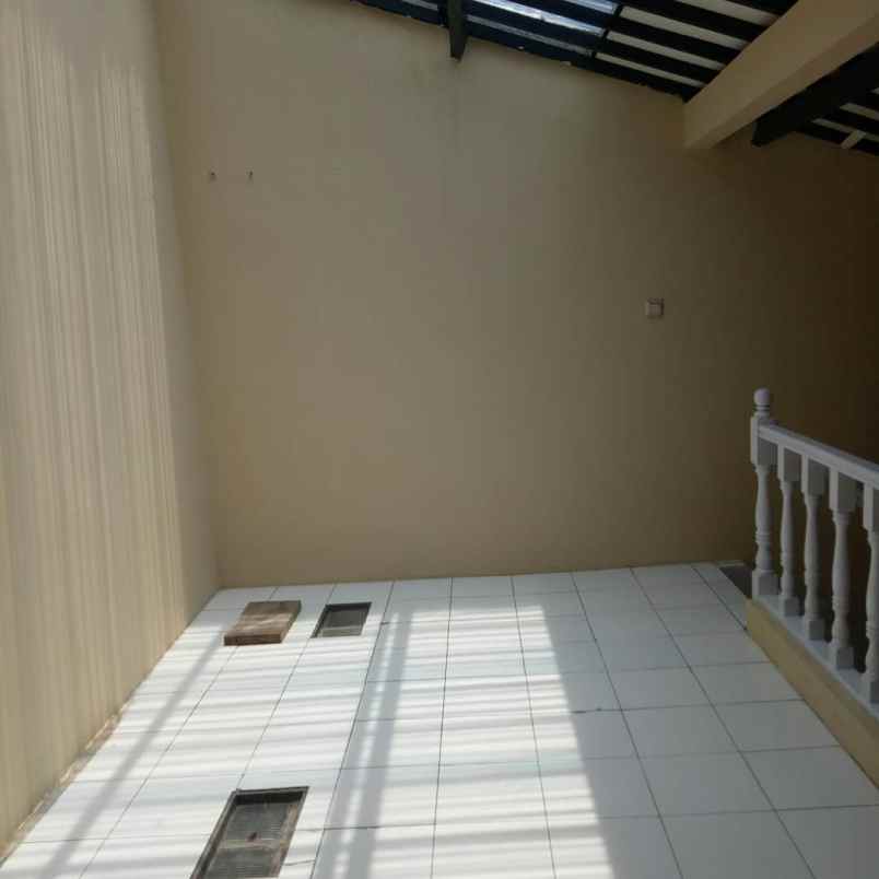 dijual rumah jl purwakarta antapani bandung