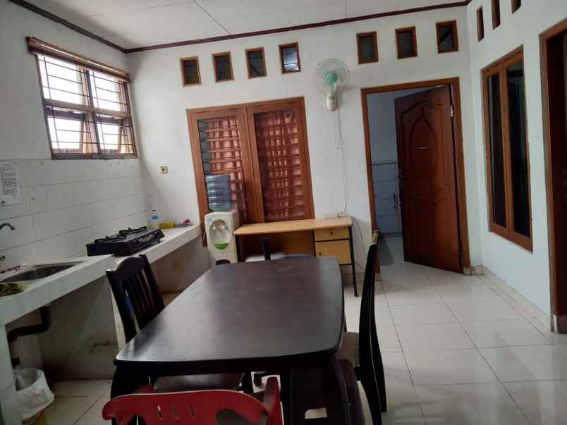 dijual rumah jl rawasari cempaka putih