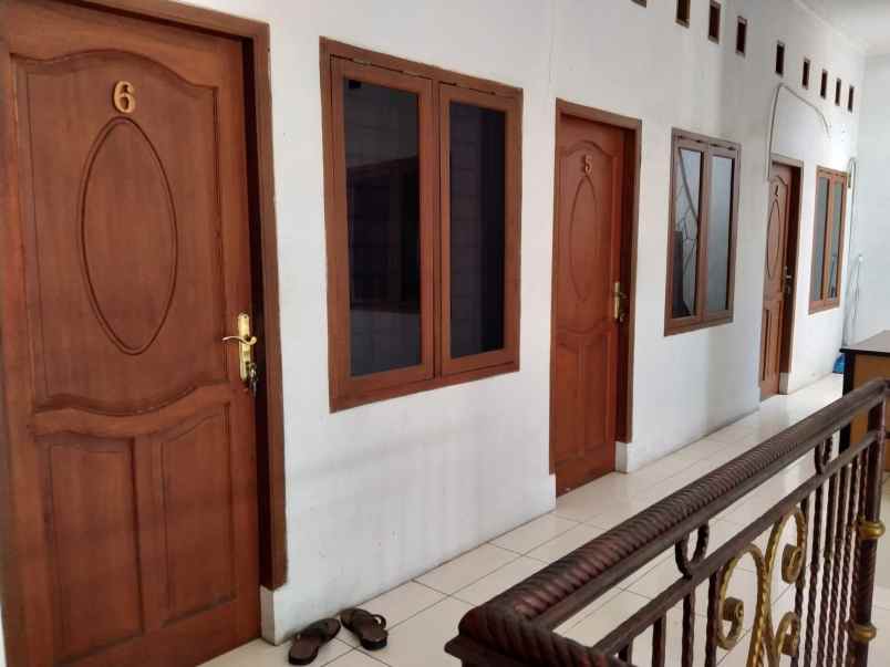 dijual rumah jl rawasari cempaka putih