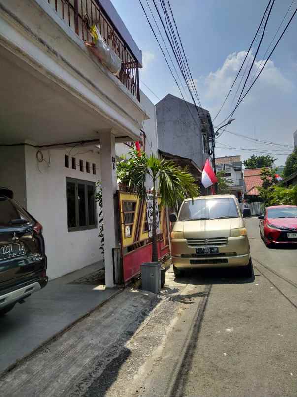 dijual rumah jl rawasari cempaka putih