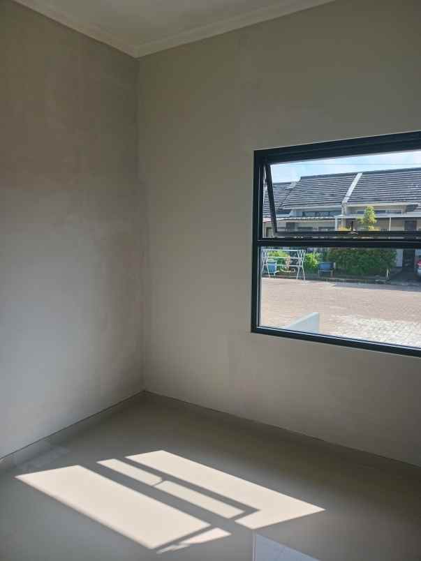 dijual rumah jl raya ciherang dramaga