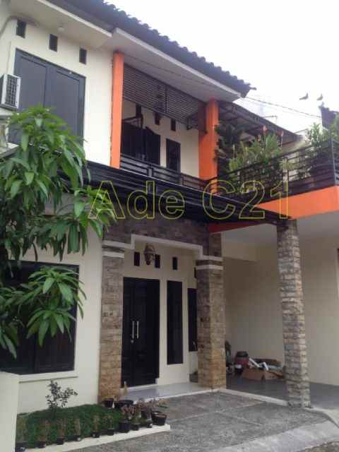 dijual rumah jl raya lenteng agung