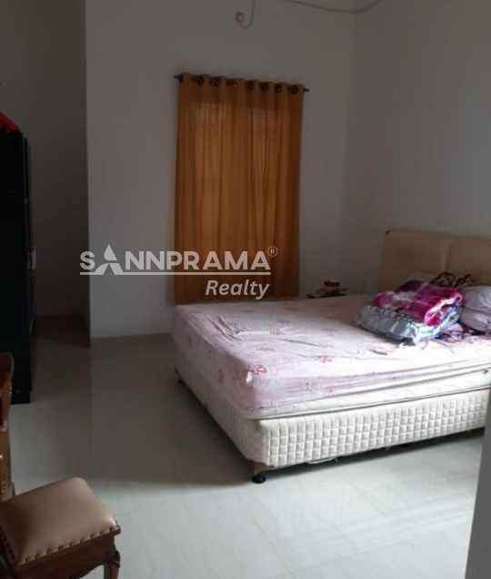 dijual rumah jl raya mampang depok