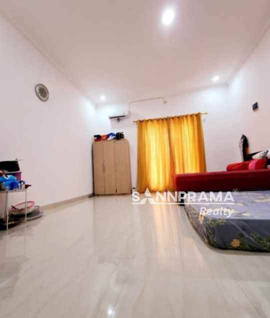 dijual rumah jl raya mampang depok