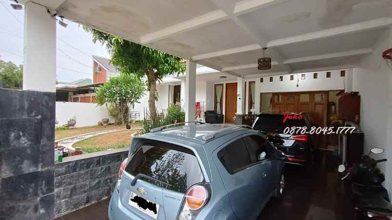 dijual rumah jl raya pulogebang