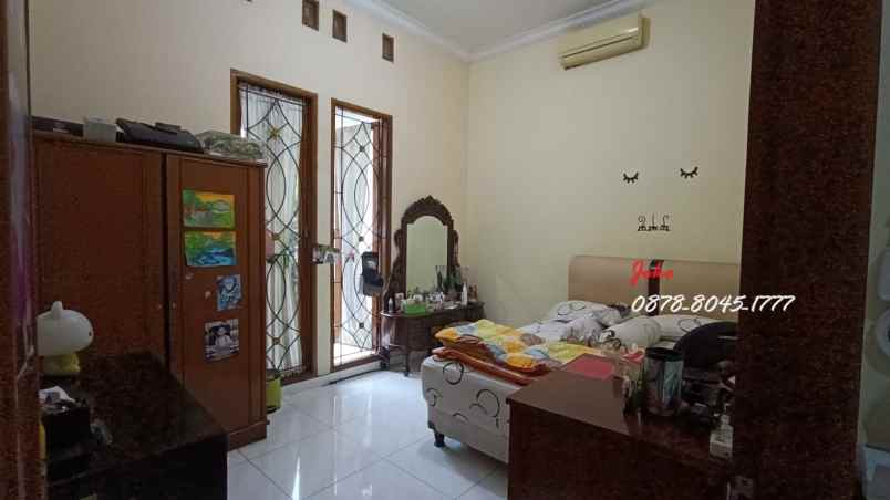 dijual rumah jl raya pulogebang